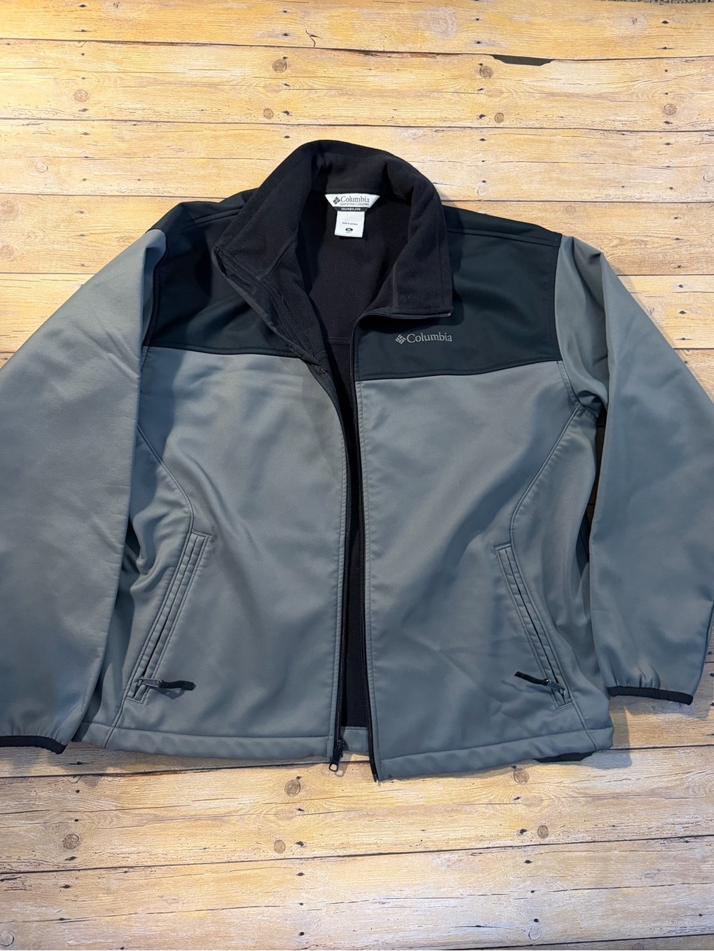Men’s Columbia Jacket